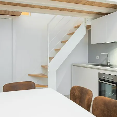 Classbnb - Due Moderni A 1km Dall'arco Della Pace Διαμέρισμα